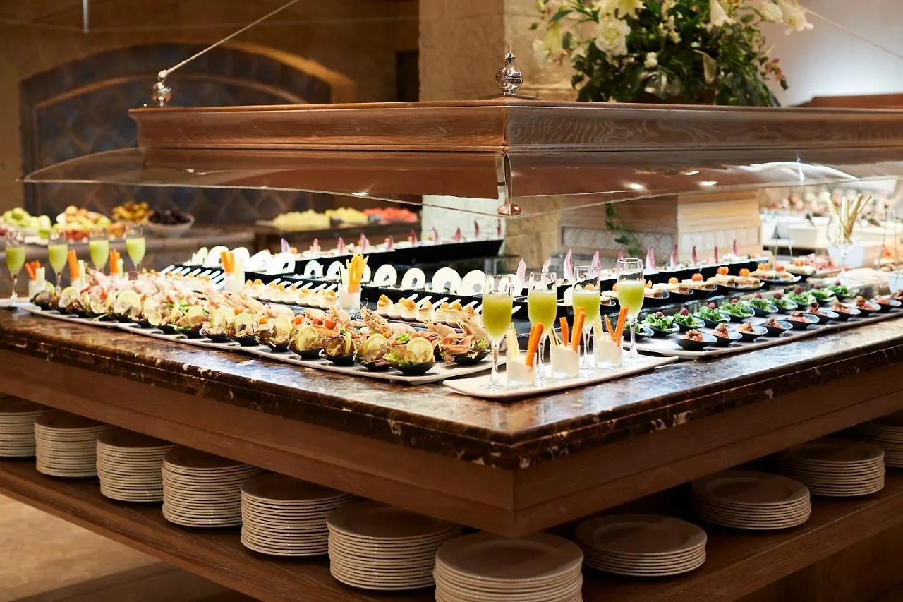 Insotel Fenicia Prestige Suites & Spa Santa Eularia des Riu Hotel