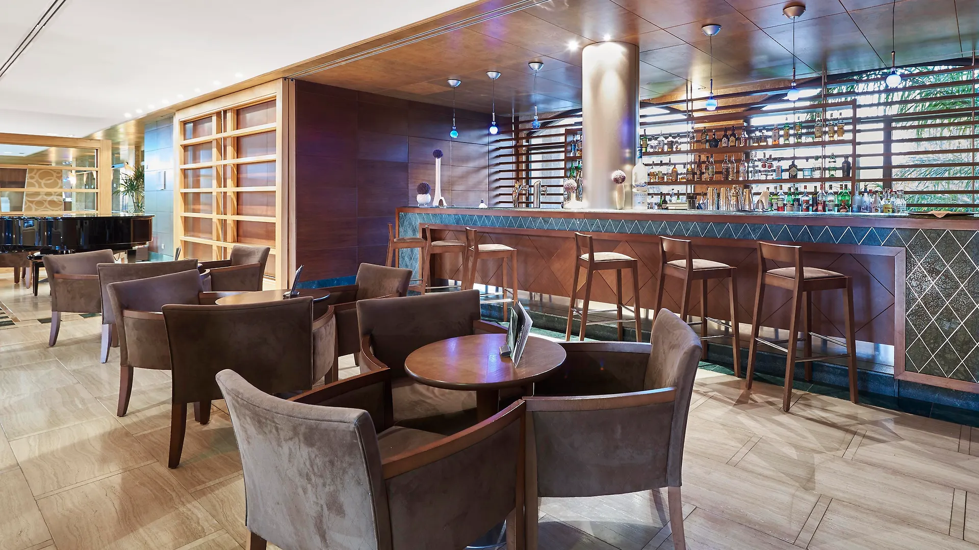 Insotel Fenicia Prestige Suites & Spa Santa Eularia des Riu 5*,  Spagna